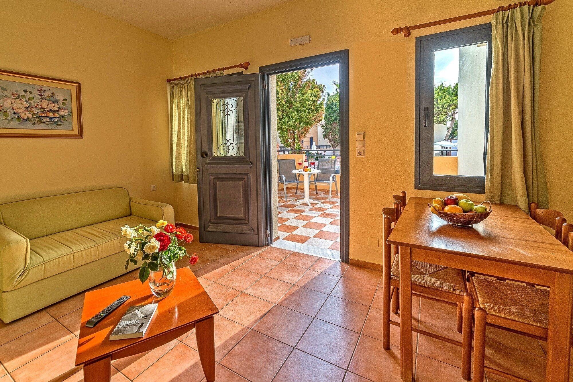 Blue Aegean Hotel & Suites Gouves Exterior foto