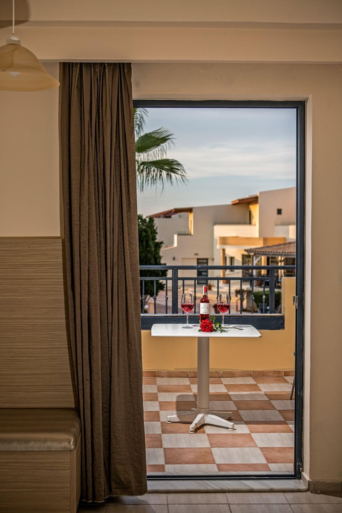 Blue Aegean Hotel & Suites Gouves Exterior foto